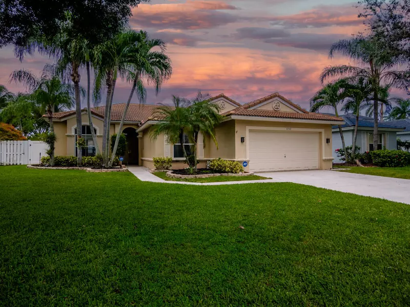 5727 Muirfield Village CIR, Lake Worth, FL 33463