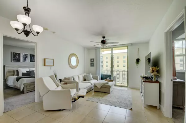 610 Clematis ST 605,  West Palm Beach,  FL 33401