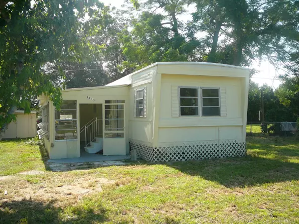 1113 E Joy LN, Fort Pierce, FL 34945