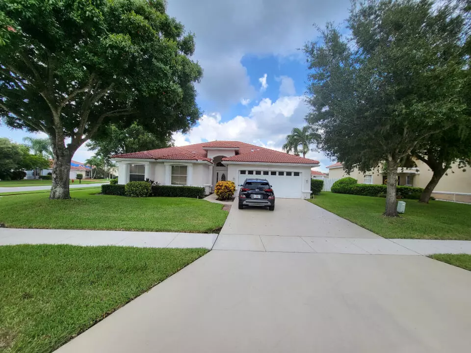 Lake Worth, FL 33463,6751 Las Colinas LN