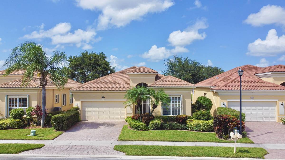 Delray Beach, FL 33446,7087 Demedici CIR