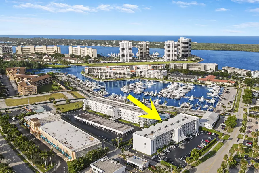 155 Yacht Club DR 206, North Palm Beach, FL 33408