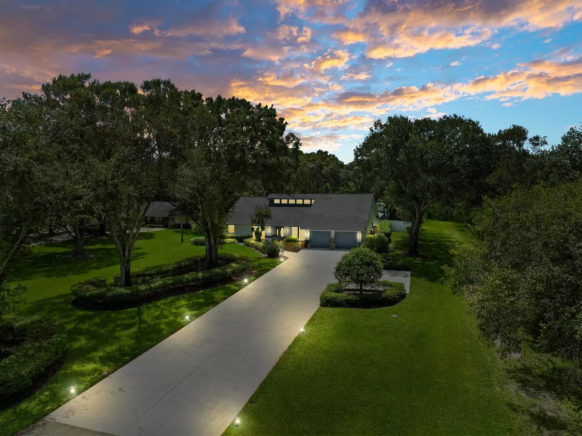 Fort Pierce, FL 34982,2011 Dade RD