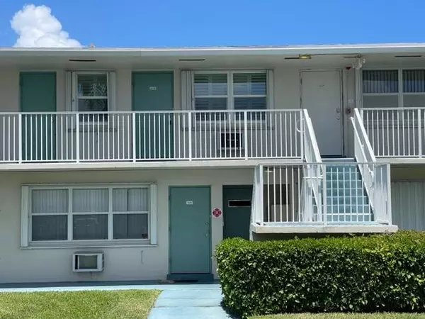 Boynton Beach, FL 33435,580 W Horizons 206