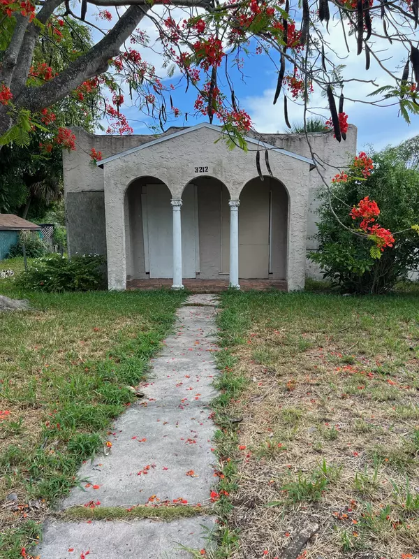 3212 Greenwood AVE, West Palm Beach, FL 33407