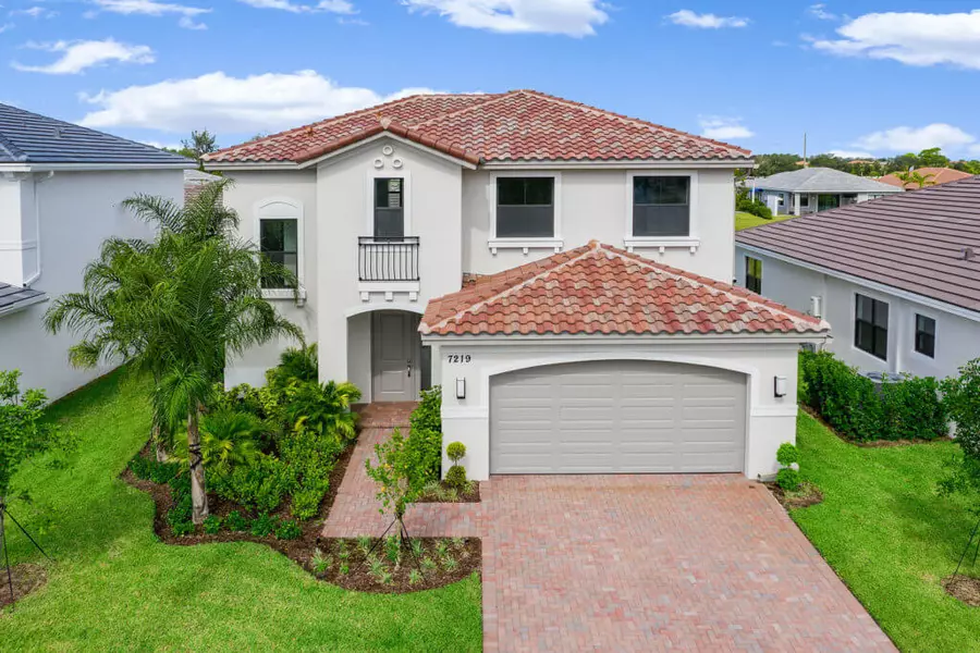 7183 Estero DR, Lake Worth, FL 33463