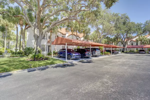 Palm Beach Gardens, FL 33410,2359 Treasure Isle DR 31