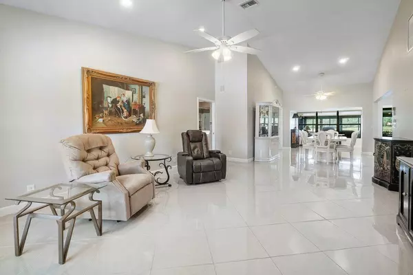 Boynton Beach, FL 33437,12112 Country Greens BLVD