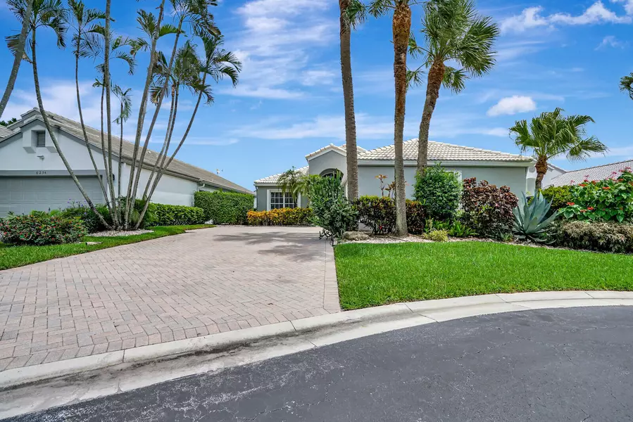 6242 Water Lilly LN, Boynton Beach, FL 33437