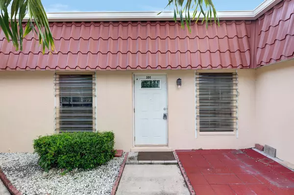 331 Cape Cod CIR, Lake Worth, FL 33467