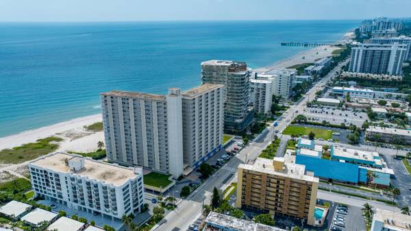 Pompano Beach, FL 33062,750 N Ocean BLVD #208