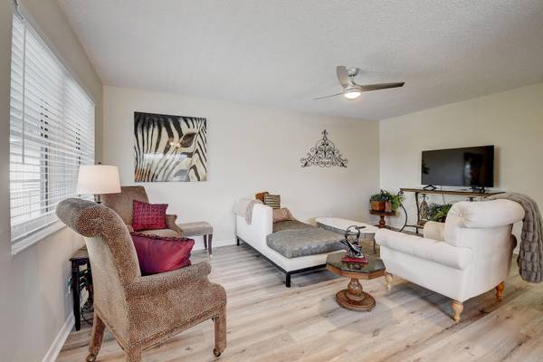 240 W Horizons 201,  Boynton Beach,  FL 33435