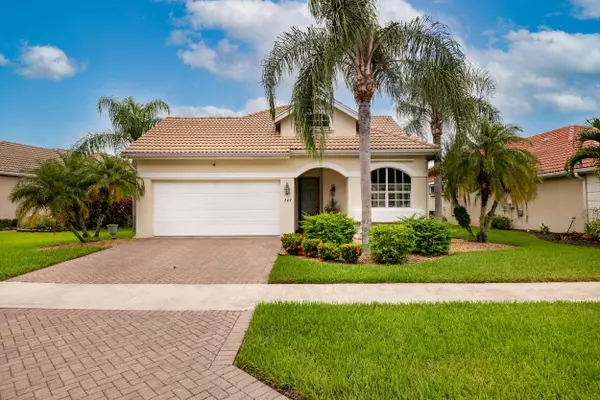 747 SW Munjack CIR, Port Saint Lucie, FL 34986