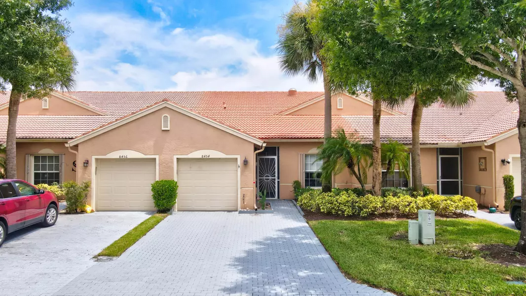 8454 Logia CIR, Boynton Beach, FL 33472