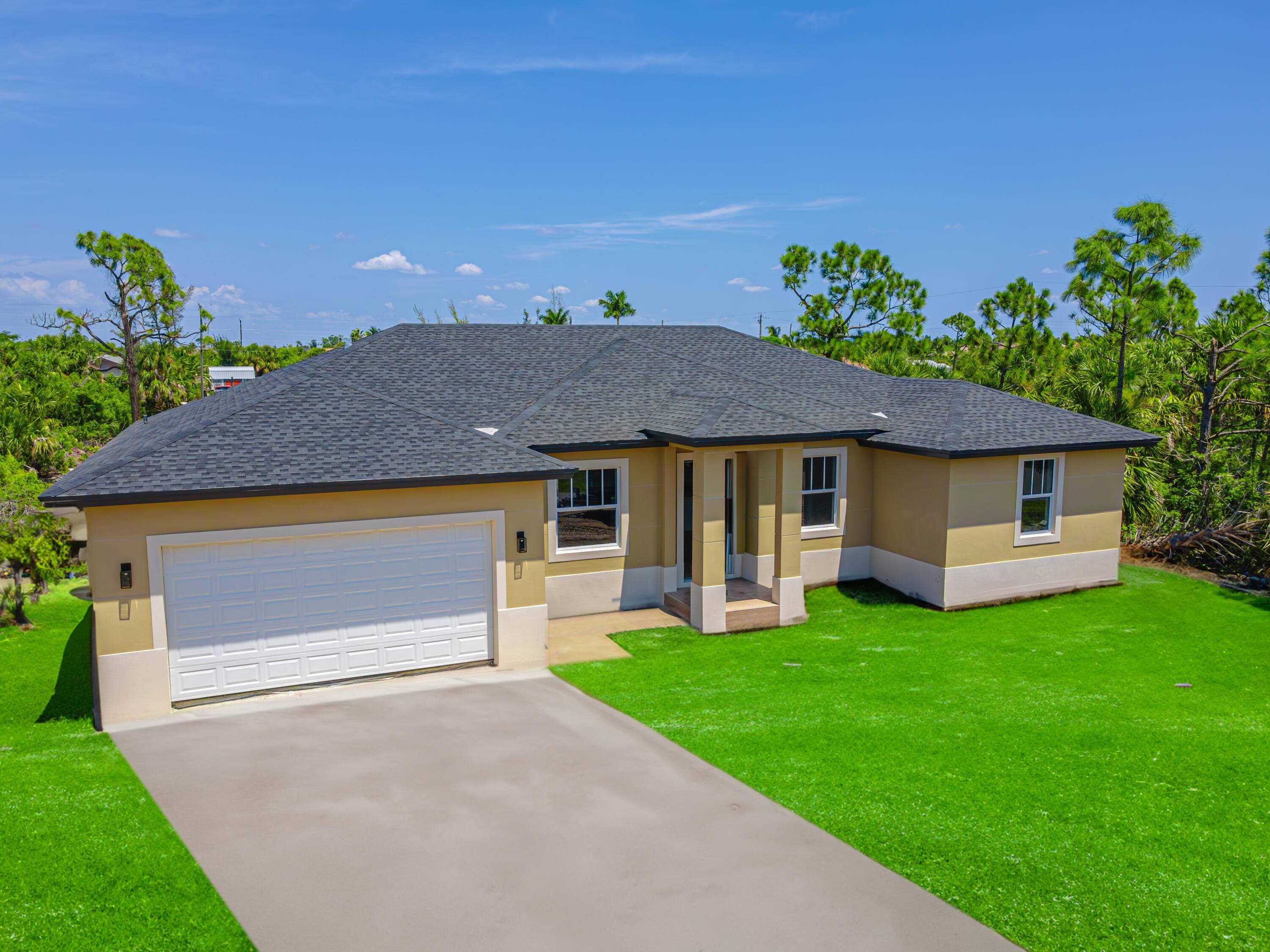 Port Charlotte, FL 33981,15261 Brainbridge CIR
