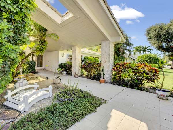 Delray Beach, FL 33445,16829 Silver Oak CIR