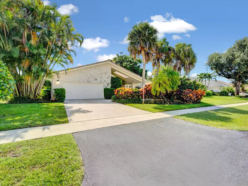 16829 Silver Oak CIR, Delray Beach, FL 33445