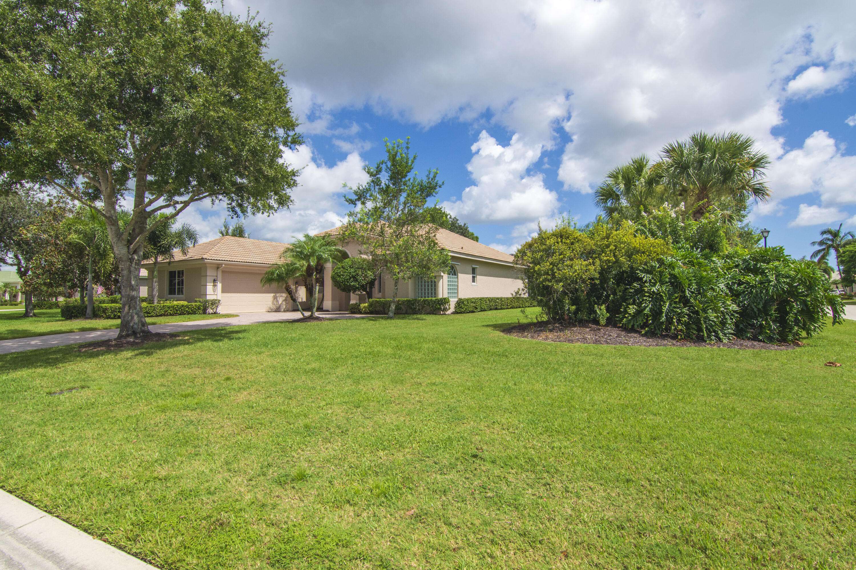 Port Saint Lucie, FL 34986,10317 Crosby PL