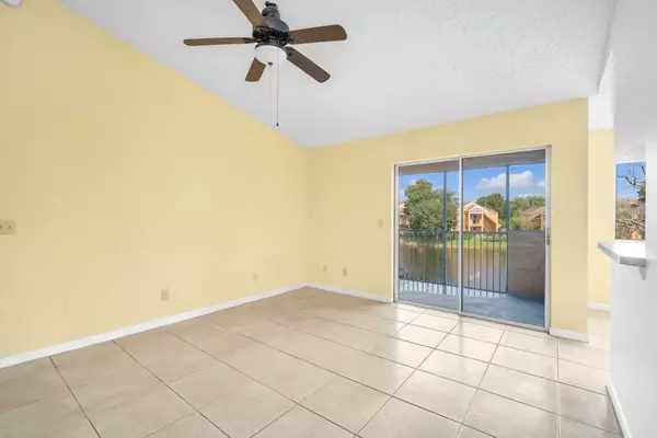 Pembroke Pines, FL 33025,8375 SW 5th ST 208