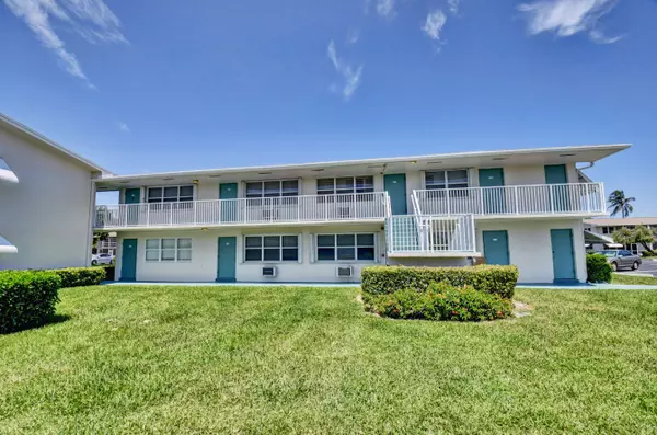 620 W Horizons 209, Boynton Beach, FL 33435