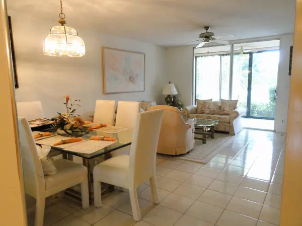 Boca Raton, FL 33496,9124 Flynn CIR 7