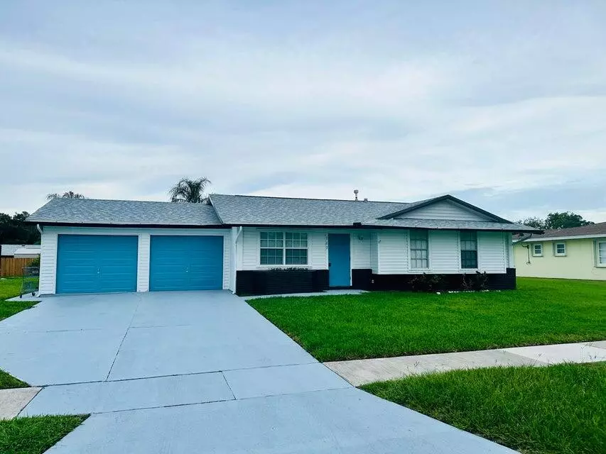 Port Saint Lucie, FL 34983,767 SW Ravenswood LN