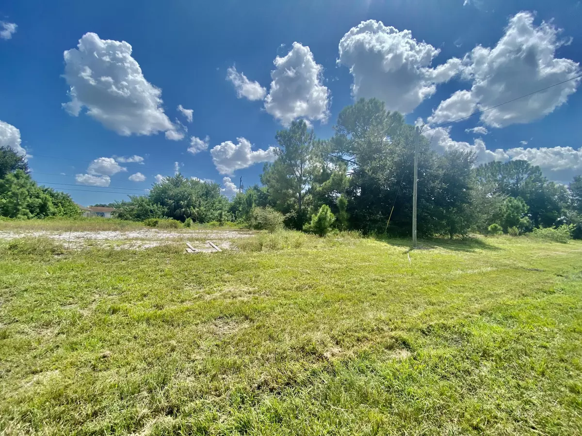 Port Saint Lucie, FL 34953,4055 SW Port St Lucie BLVD