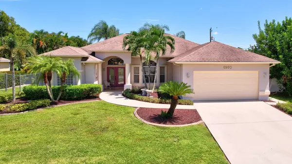 6960 NW Denargo ST, Port Saint Lucie, FL 34983