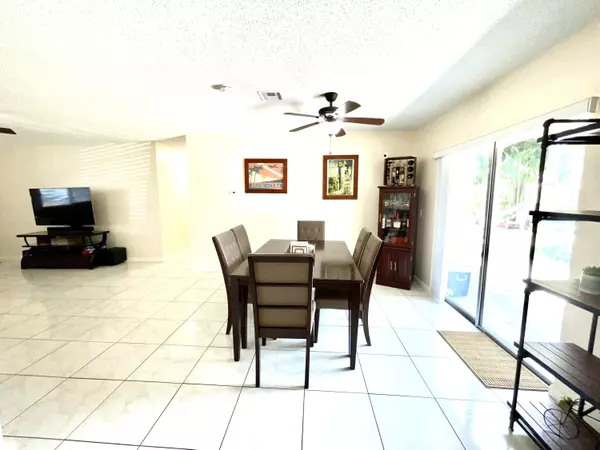 Greenacres, FL 33467,6509 Ramblewood CIR