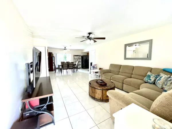 Greenacres, FL 33467,6509 Ramblewood CIR