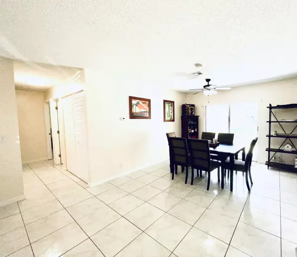 Greenacres, FL 33467,6509 Ramblewood CIR