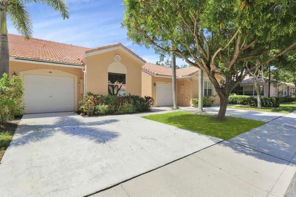 386 Coral Trace LN, Delray Beach, FL 33445