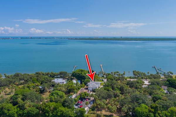 1009 S Indian River DR,  Fort Pierce,  FL 34950