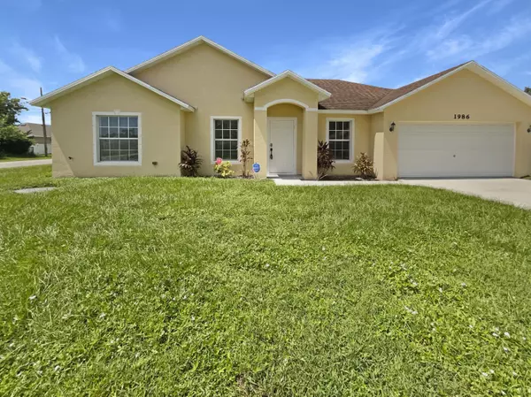 1986 SW Cranberry ST, Port Saint Lucie, FL 34953