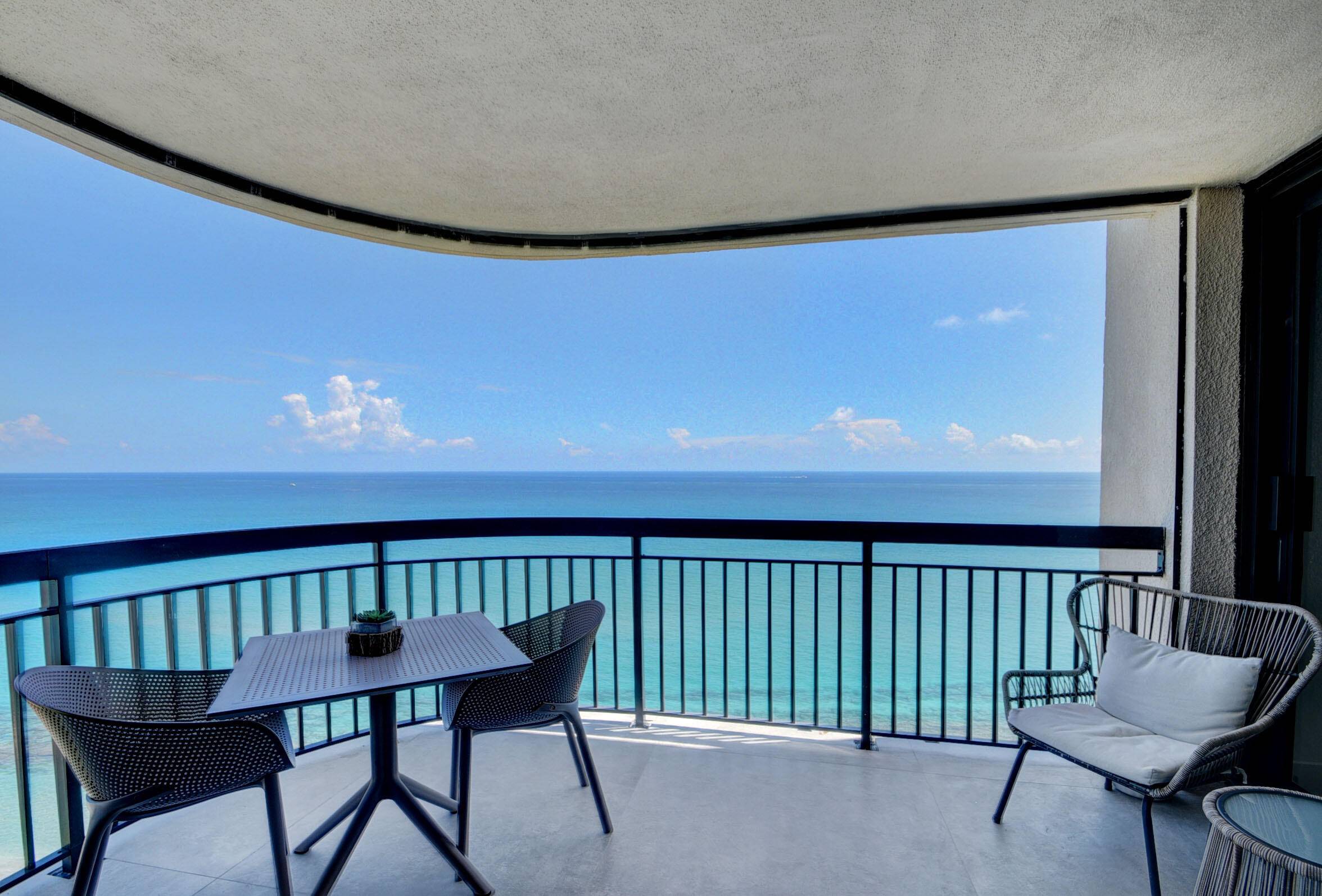 Singer Island, FL 33404,5380 N Ocean DR 16i