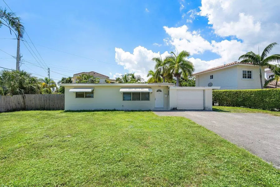 498 NE 6th ST, Boca Raton, FL 33432