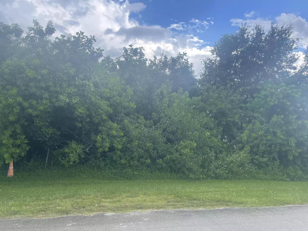 Port Saint Lucie, FL 34953