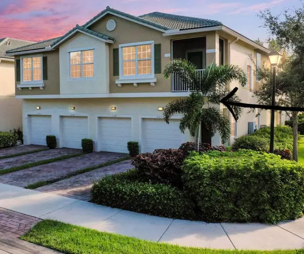 Stuart, FL 34994,3051 SE Lexington Lakes DR 203