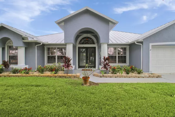 Port Saint Lucie, FL 34952,8249 Sandpine CIR