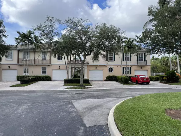 491 Capistrano DR, Palm Beach Gardens, FL 33410