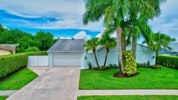 5449 N Rose Marie AVE, Boynton Beach, FL 33472