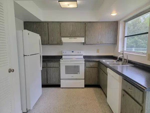 Port Saint Lucie, FL 34983,224 NE Solida DR