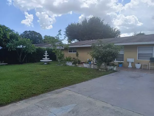 Fort Pierce, FL 34982,125 Wisteria AVE