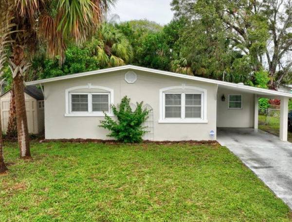 602 Azalea AVE,  Fort Pierce,  FL 34982