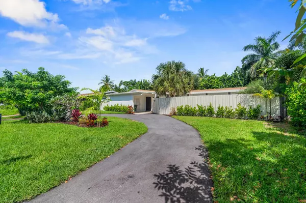 321 NE 28th TER, Boca Raton, FL 33431