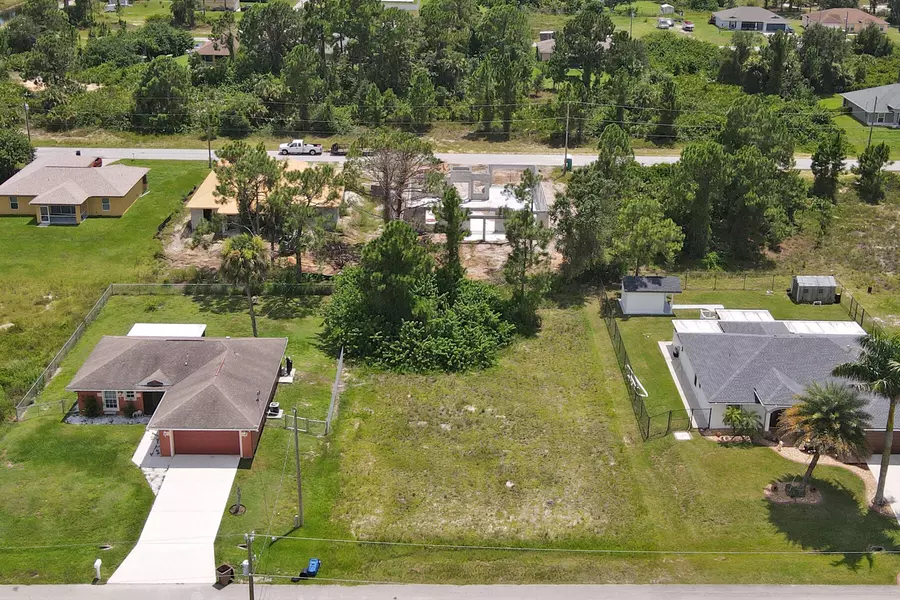 2507 SW 36th Street Sw ST, Lehigh Acres, FL 33976