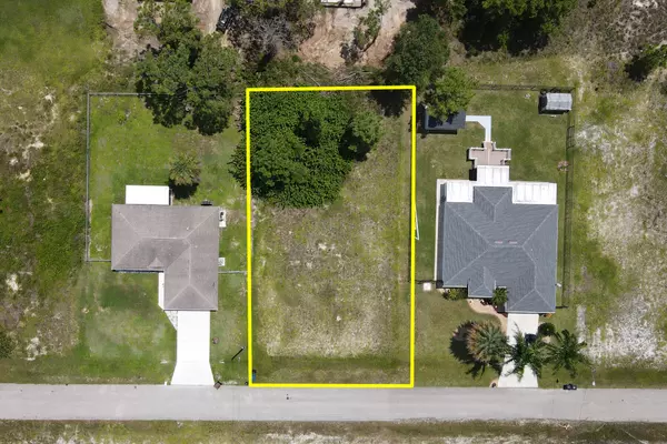 Lehigh Acres, FL 33976,2507 SW 36th Street Sw ST