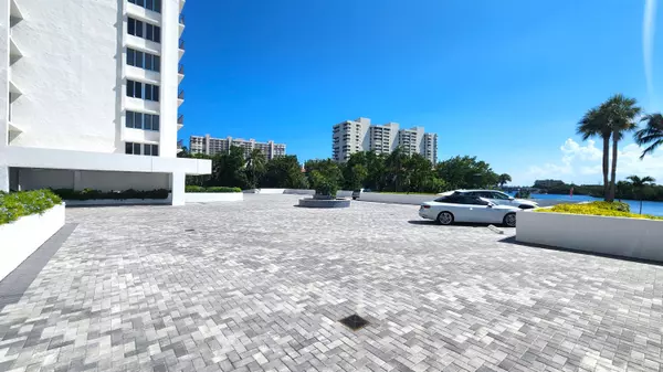 Highland Beach, FL 33487,4750 S Ocean BLVD 103