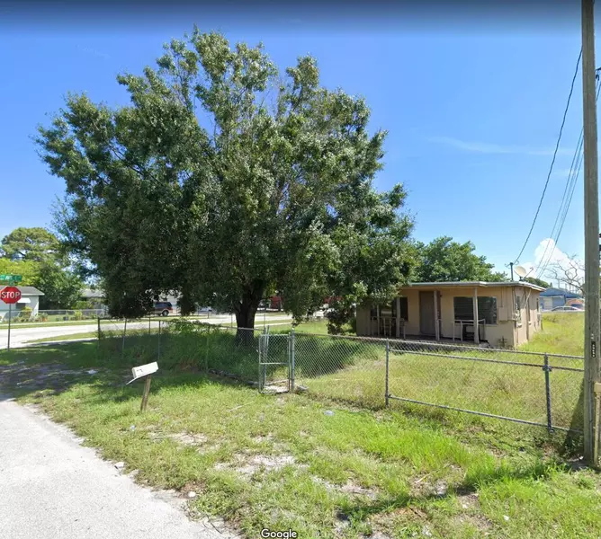 526 N 26th ST, Fort Pierce, FL 34947