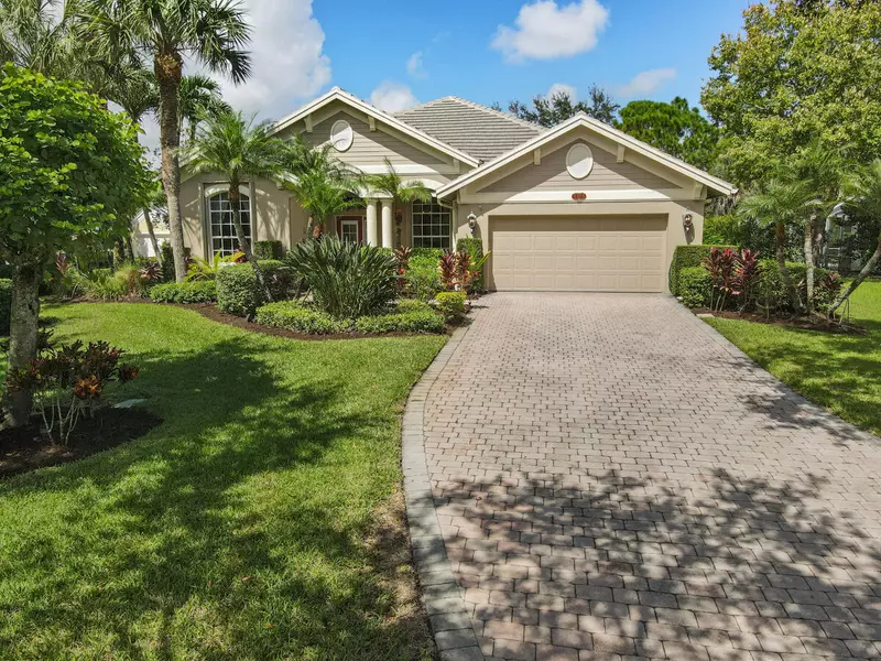 5303 SE Joshua Tree TER, Hobe Sound, FL 33455